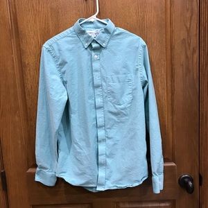 Men’s Old Navy Long Sleeved Button-Down Shirt